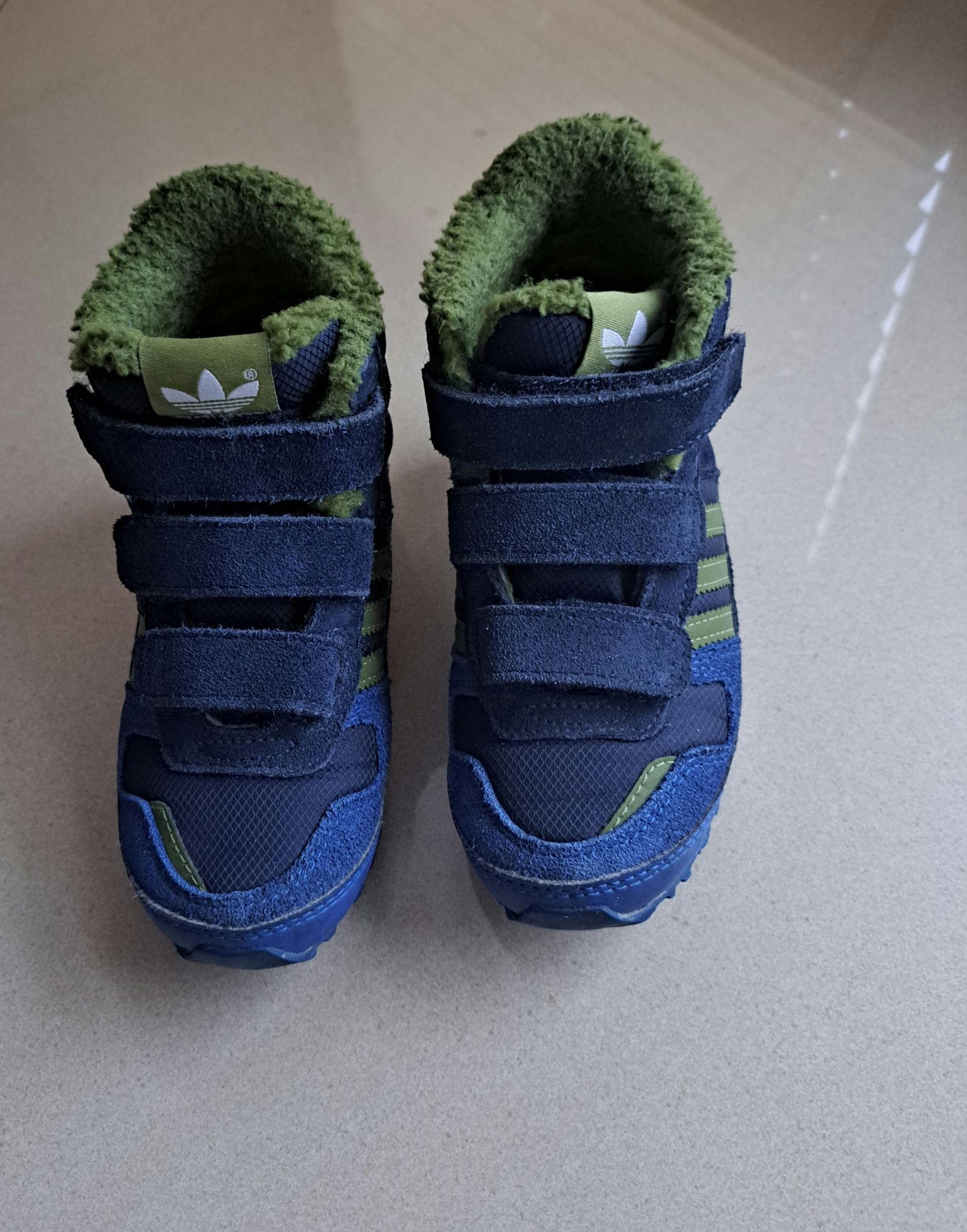 zimowe buty chłopięce Adidas roz.25