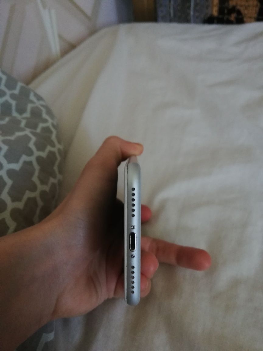 Iphone 7 100% baterii
