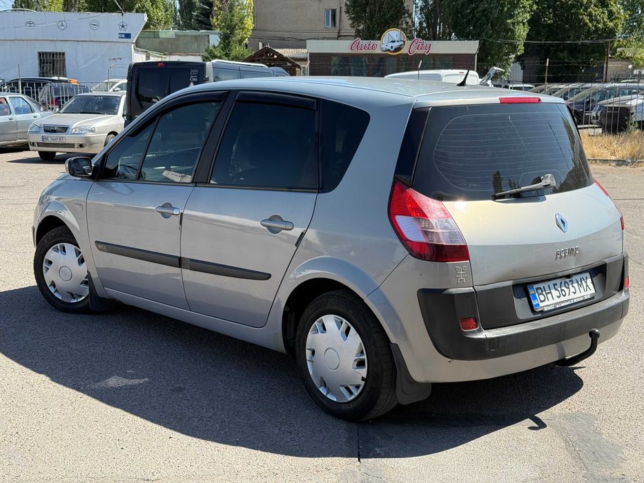 Продаю Renault Scenic 1.5d 5cт мех 2004р