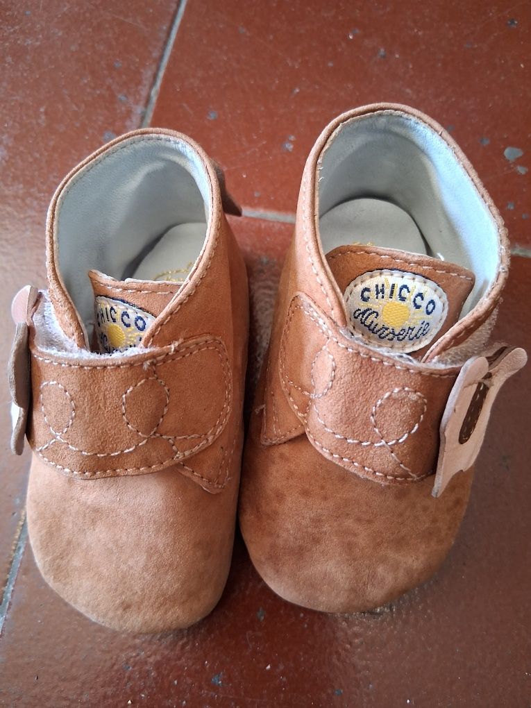 Sapatos crianca de marca