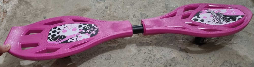 deskorolka (waveboard) na dwóch kółkach