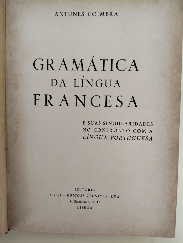 Antigo livro Gramática de Língua Francesa