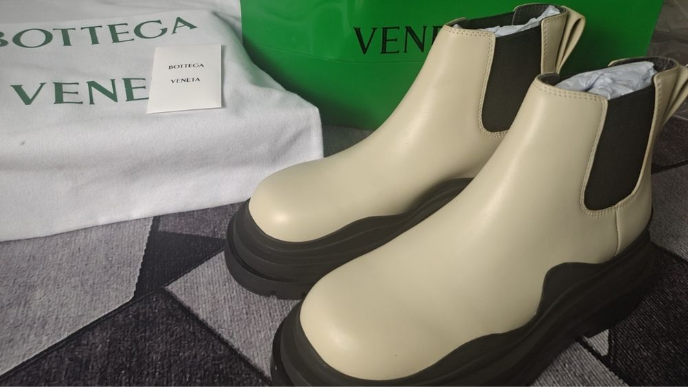 BOTTEGA VENETA Skórzane buty orginalne