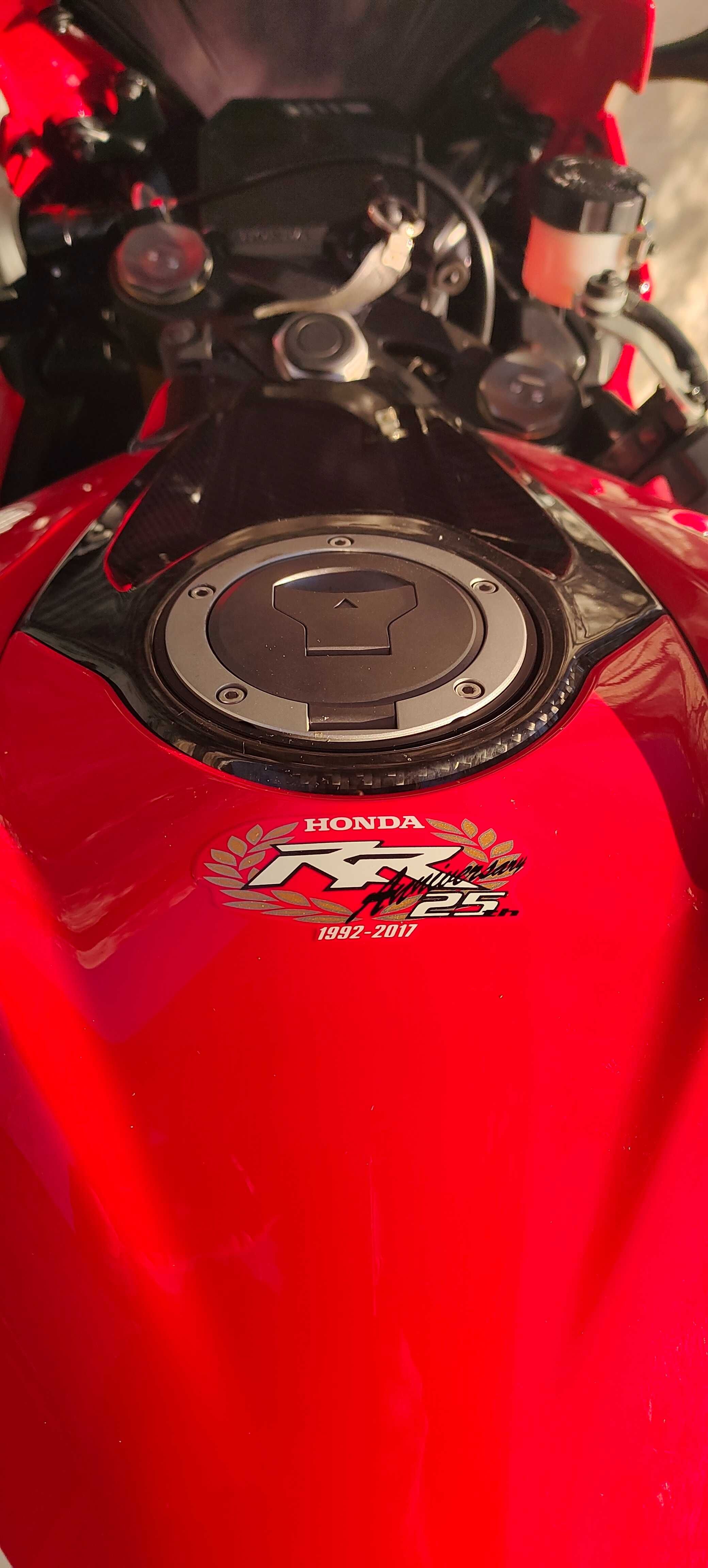 Honda CBR 1000 RR