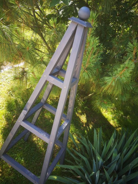 Obelisk  obelsik ogrodowy drewniany obelsik Angielski Pergola na Róże