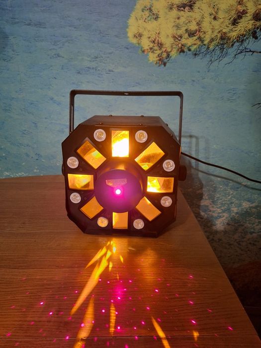 Światło sceniczne, dyskotekowe Stinger ADJ multiefekt