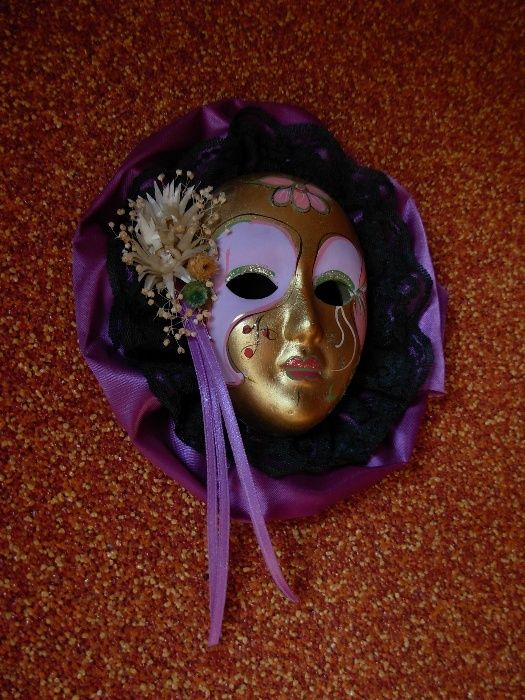 Oryginalna maska wenecka