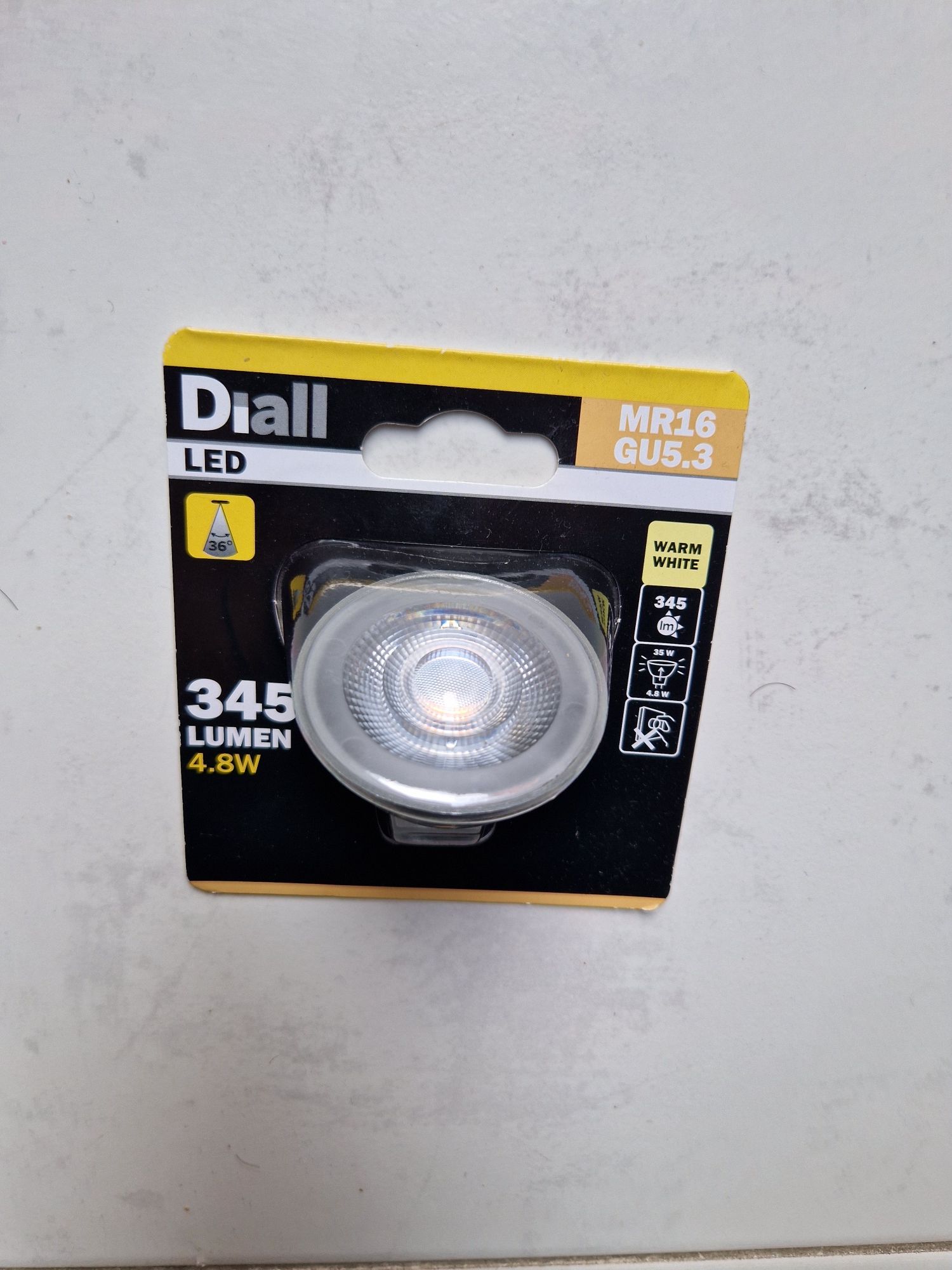 Żarówka LED Diall MR16 GU5,3 moc 4.8 W, jasność 345 lm, nowa