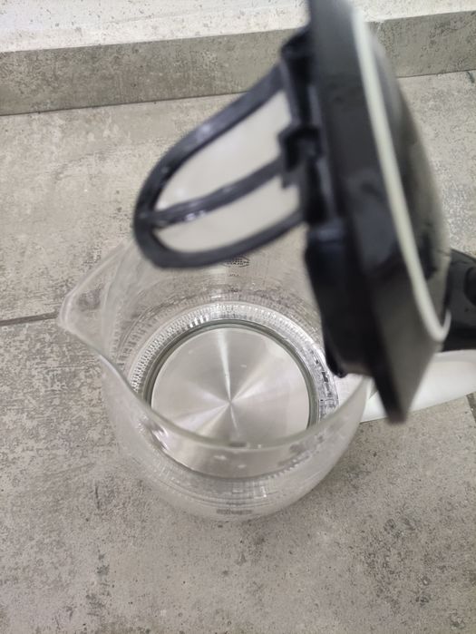 Электрочайник  Vitek.