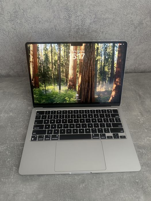 MacBook Air M3 8/256gb Silver