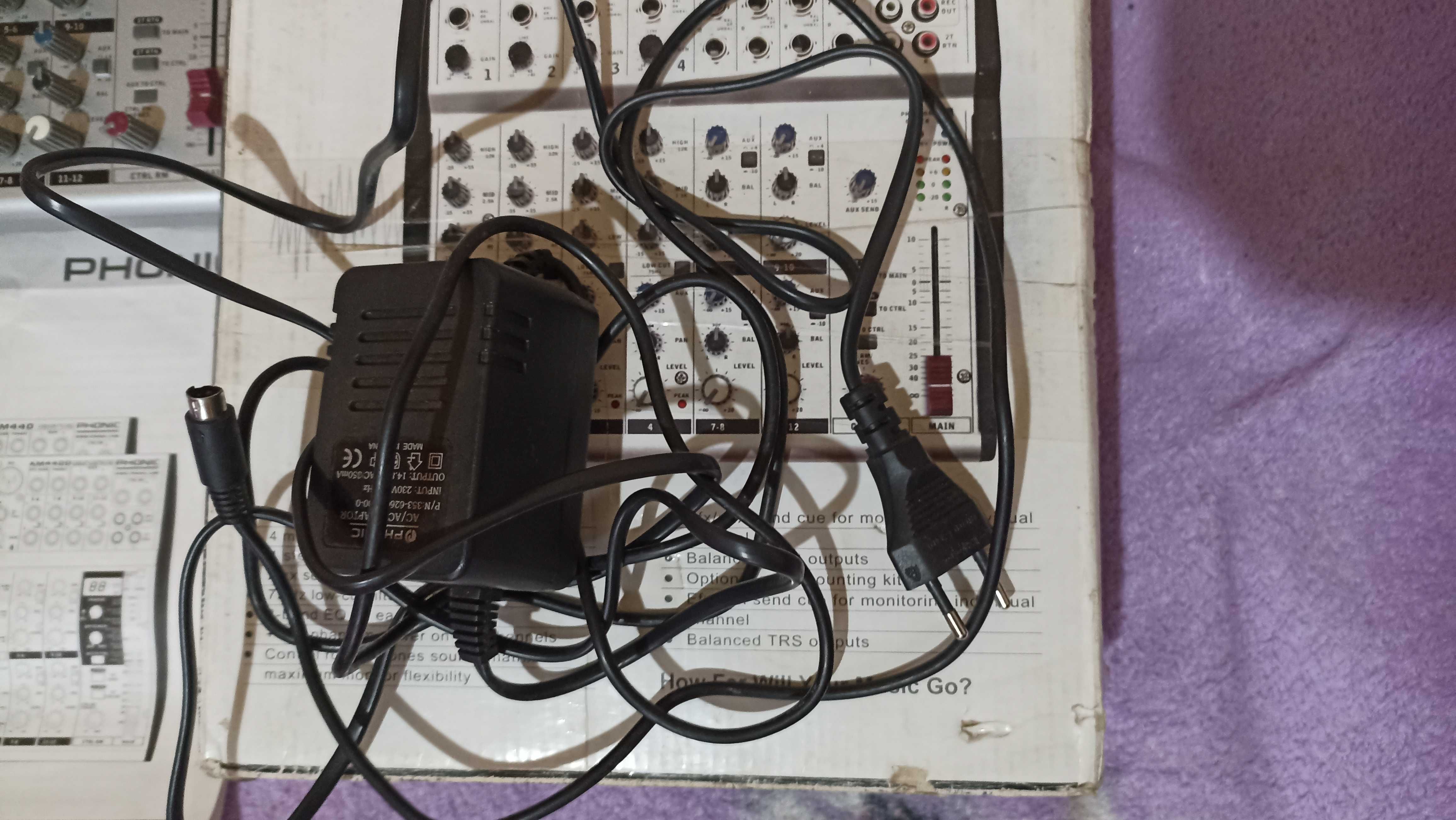 Мікшер PHONIC AM440