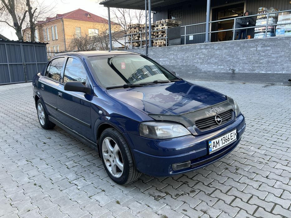 Продам Opel Astra 1.4 бенз