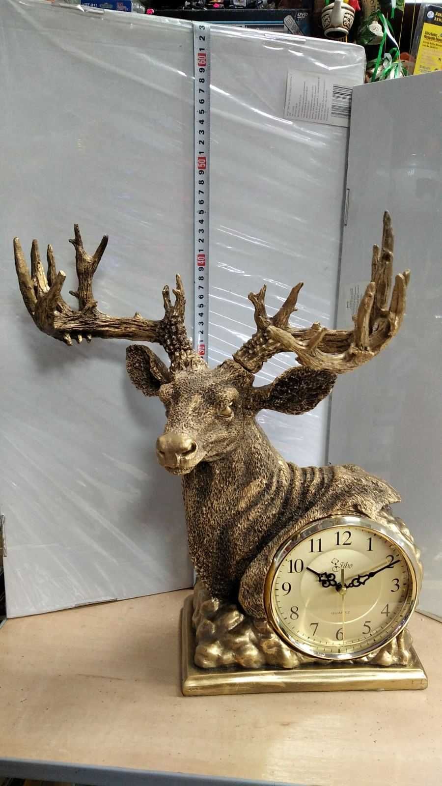 Часы настольные, каминные часы под старину, на сувенир или подарок.