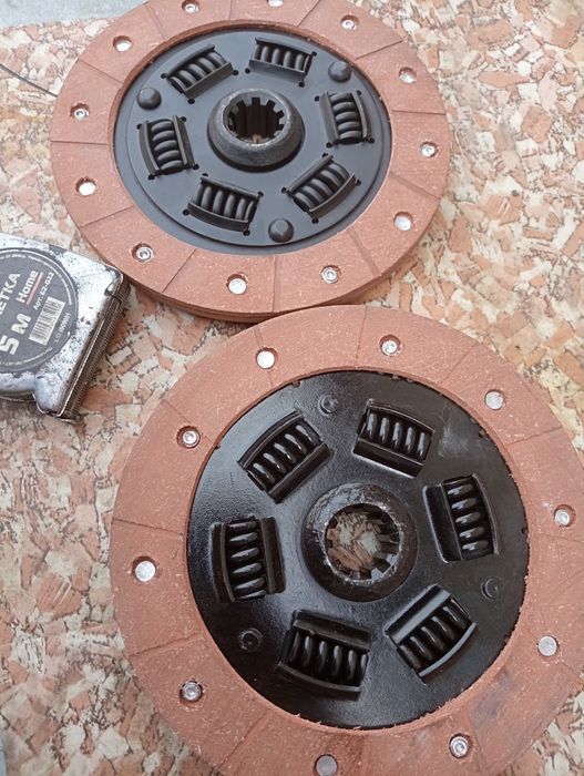 Диски сцепления москвич. МТ.Днепр