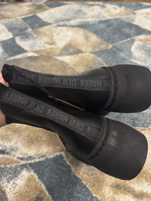 Челсі steve maden