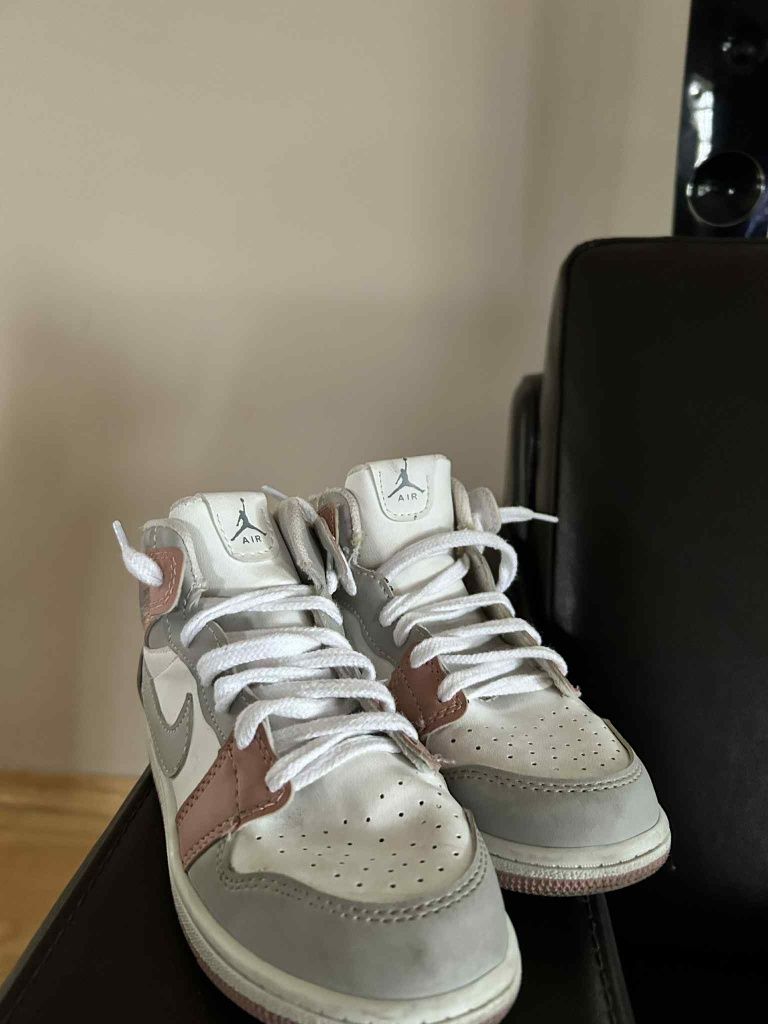 Buty nike jordan roz 33 dziewczynka