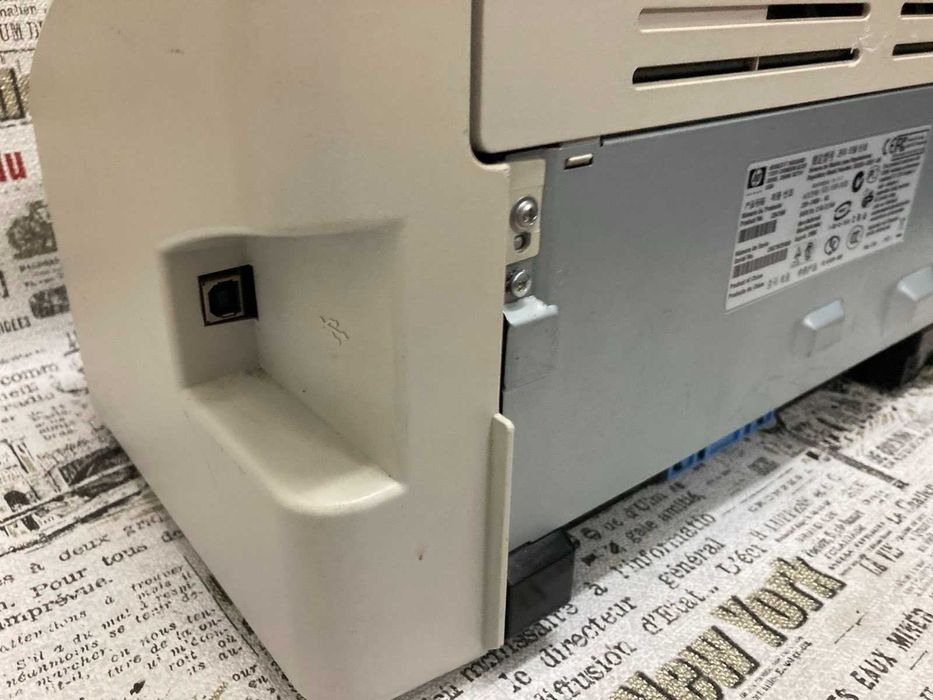 Надежный лазерный принтер HP  1018. Гарантия от магазина.