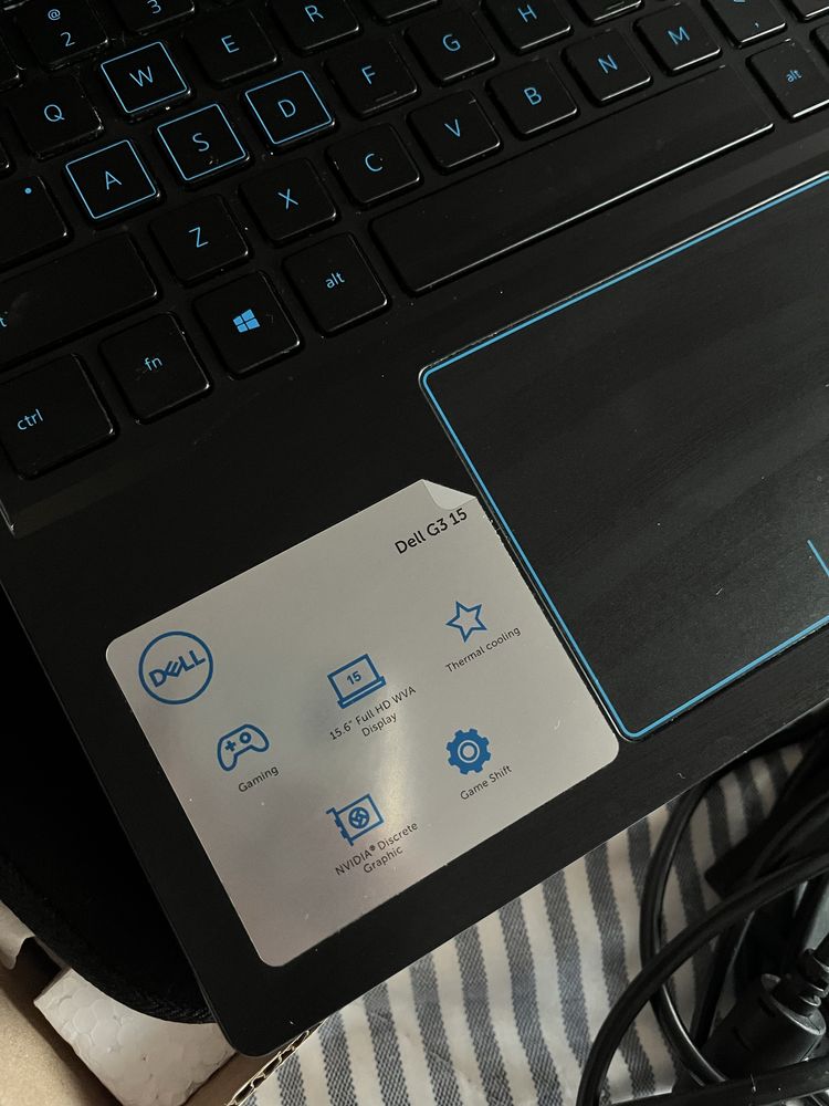 Laptop dell g3 15 inter core i5 16gb ddr4 bez Wad
