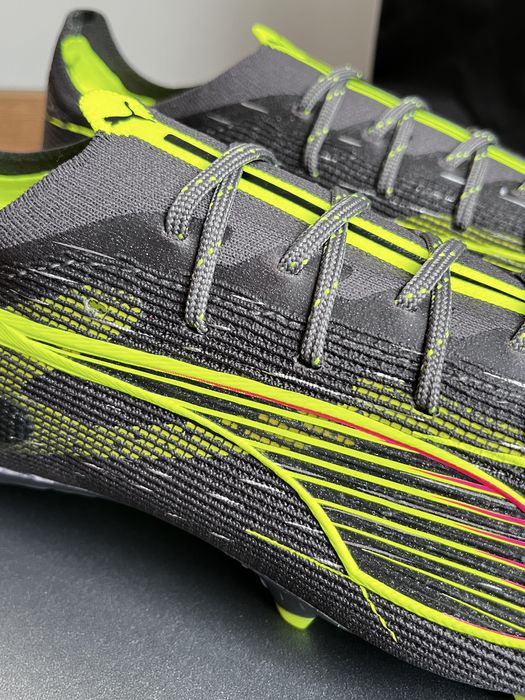 Puma Ultra 5 Ultimate оригінал бутси розмір 42.5-43 нові 108159-03