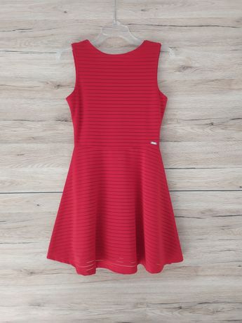 Sukienka Guess czerwona, na imprezę rozmiar 36