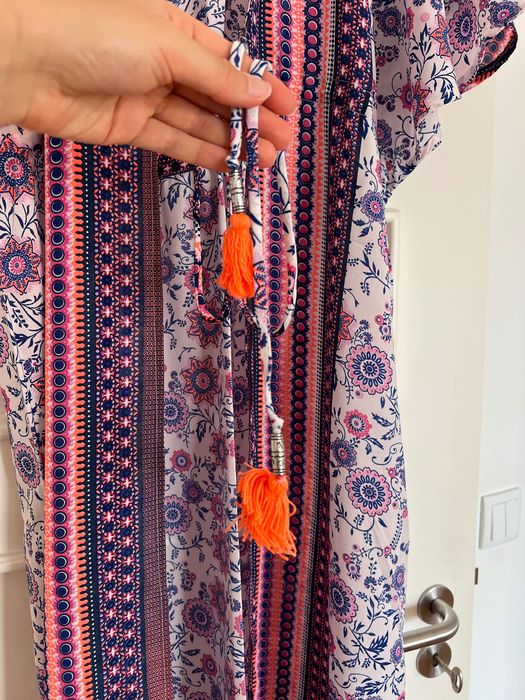 Vestido comprido de praia fluido