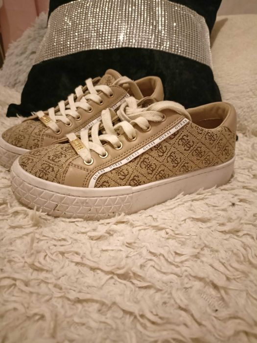 Buty guess trampki