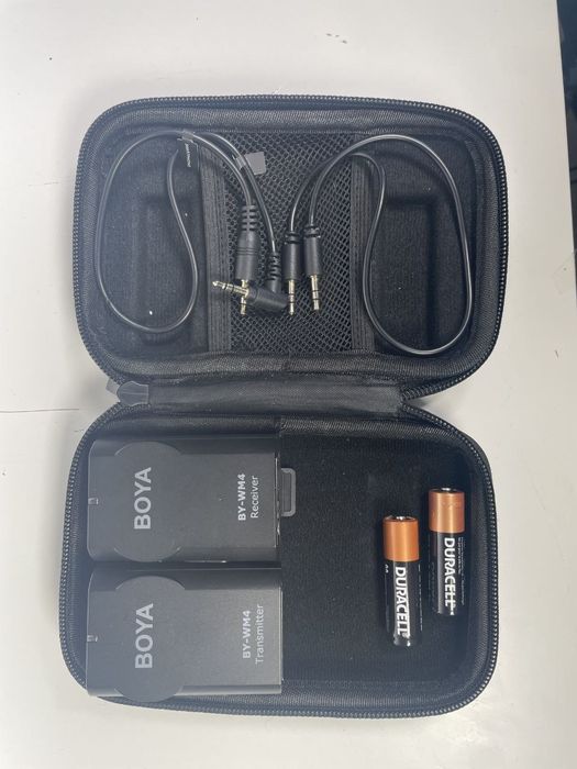 Комплект бездротових мікрофонів BOYA