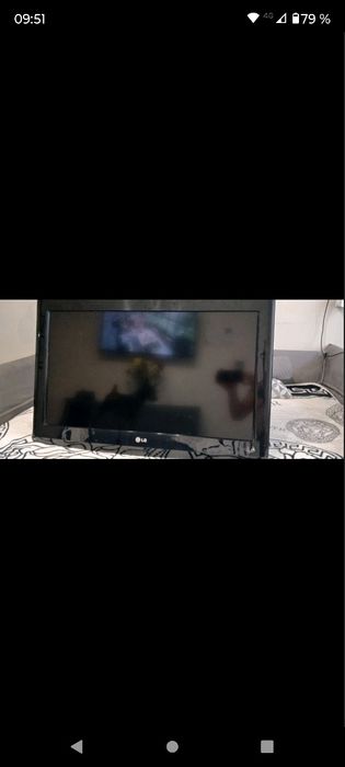 Телевизор  LG 32LD320