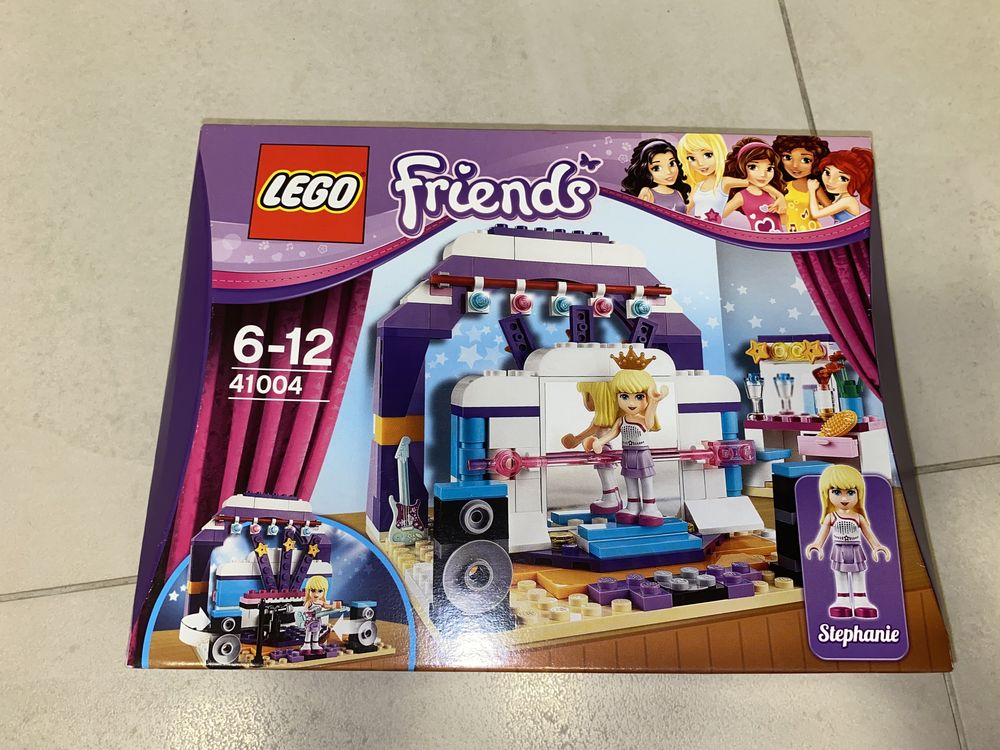 Lego Friends scena prób