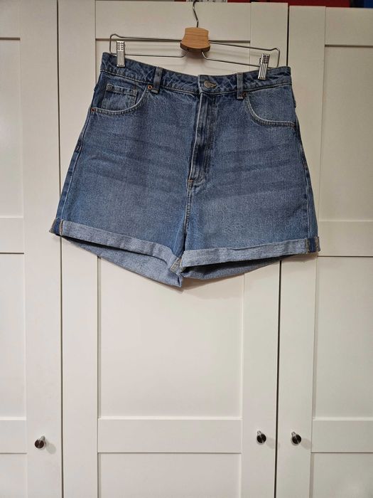 Spodenki jeansowe Reserved