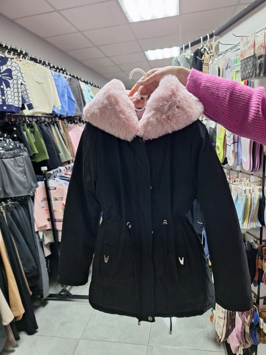 Зимова дитяча куртка