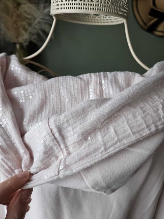 Oversize Bluza damska plus size Narzutka Pudrowy Róż z Cekinowym Kaptu