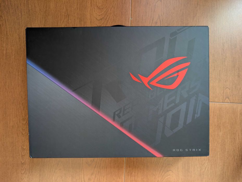 Asus ROG Strix G15, i7-10750H, GTX 1660Ti, 16GB RAM