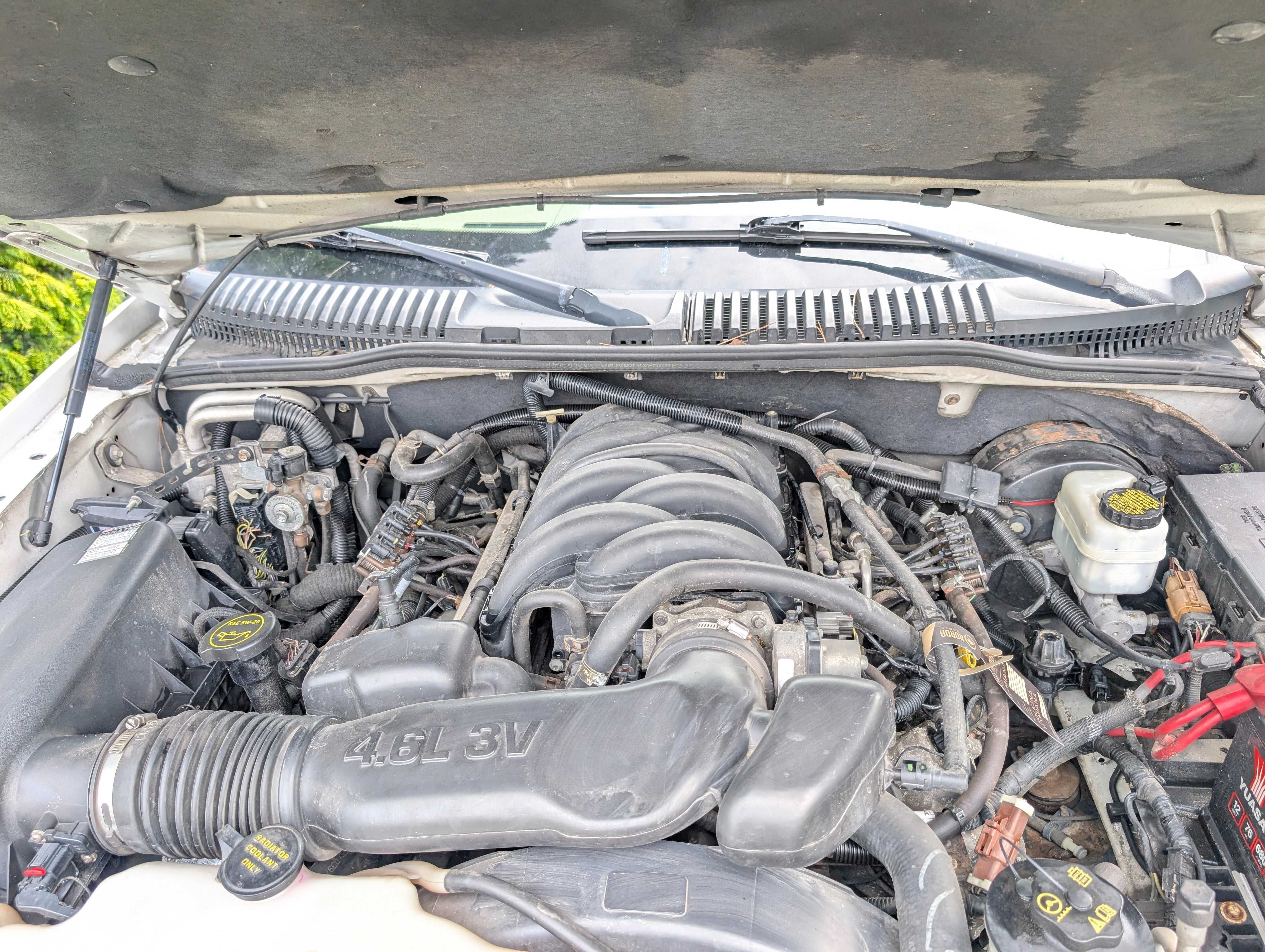 Ford Explorer Mercury Mountaineer 4.6 V8 6 lat w jednych rękach