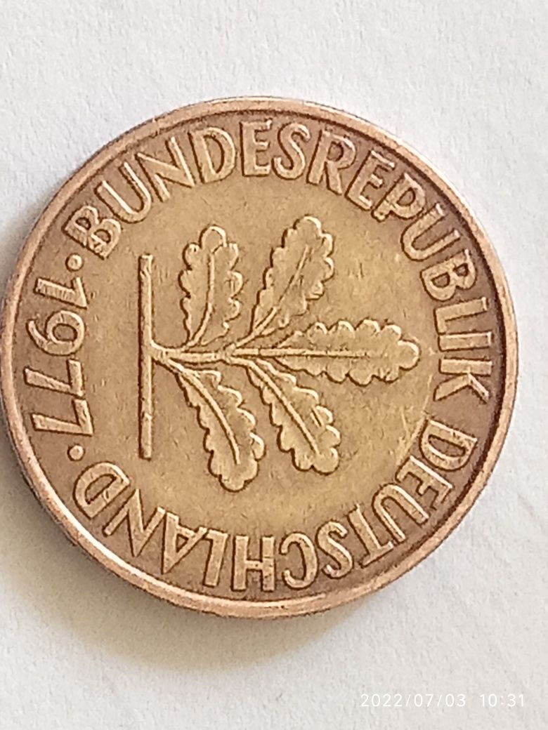 Монета 10 pfennig