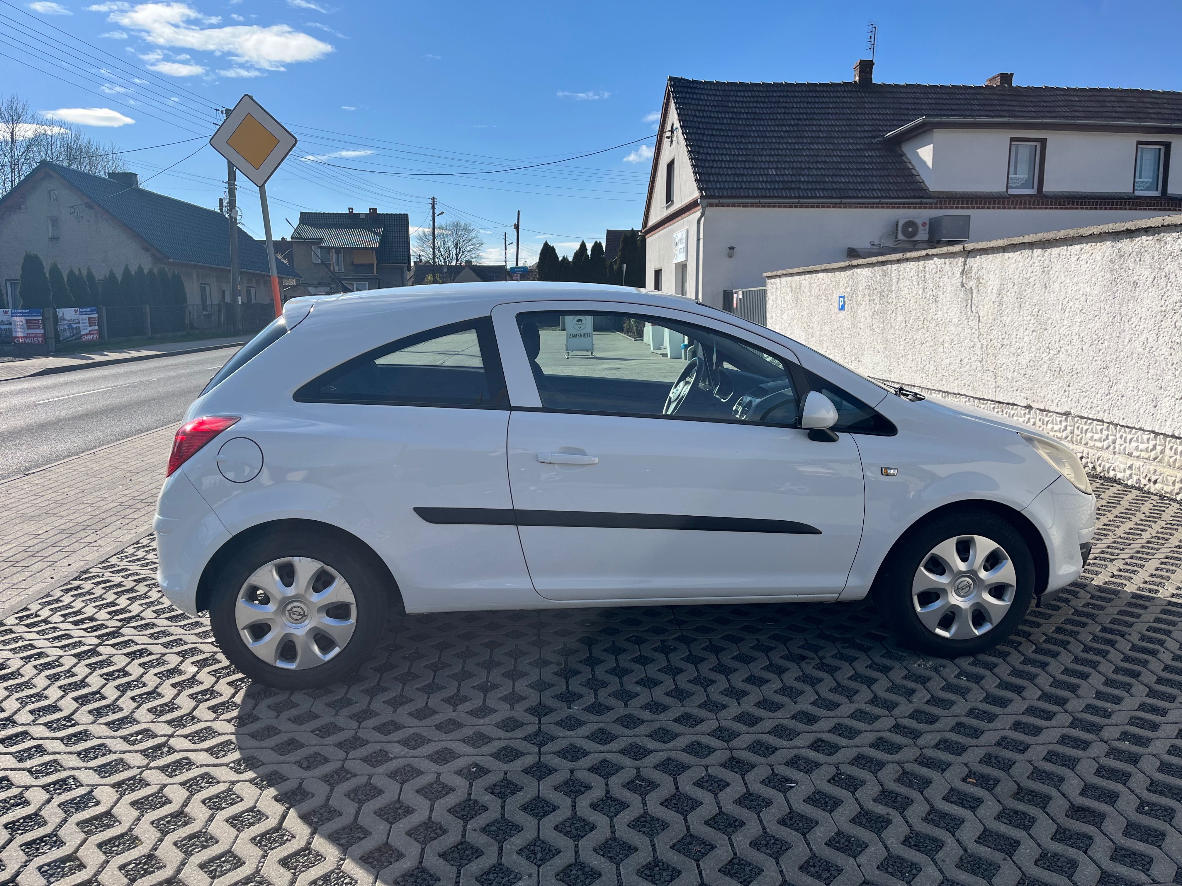 Opel Corsa 2009 1.2