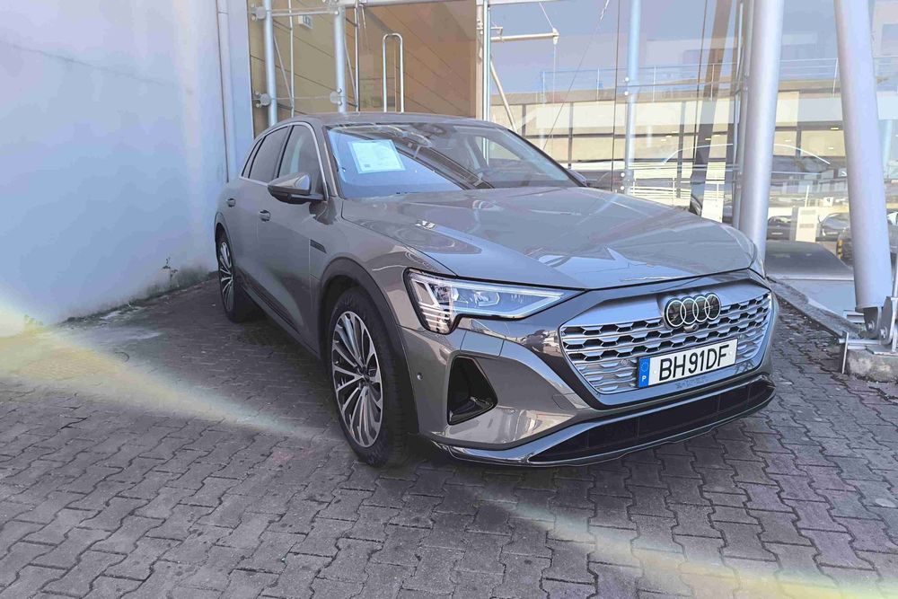 Audi Q8 e-Tron 55 quattro Advanced
