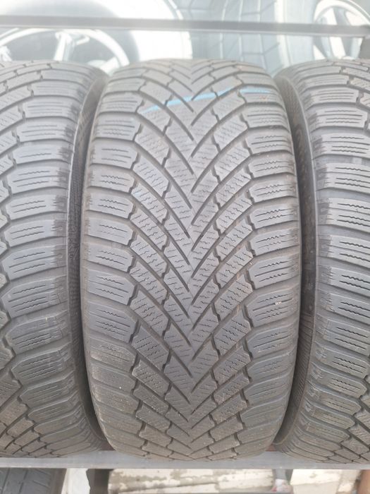 225/45 R17 Continental