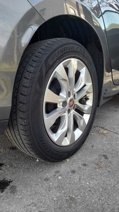 Fiat Tipo 2018 - Ótimo Estado