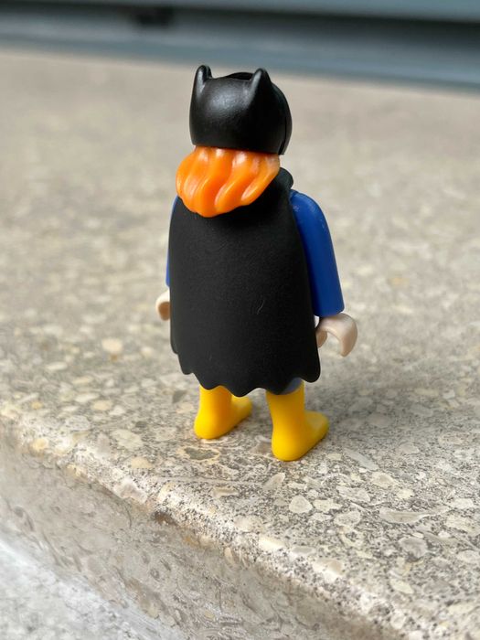 Figura Playmobil - "Batgirl"