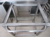 Carro para forno
