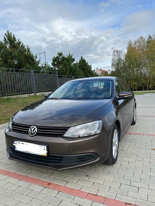 volkswagen jetta 2013