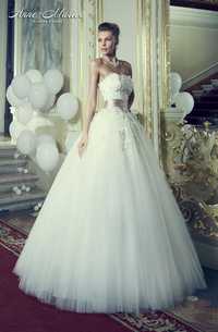 Весільна сукня розмір М
