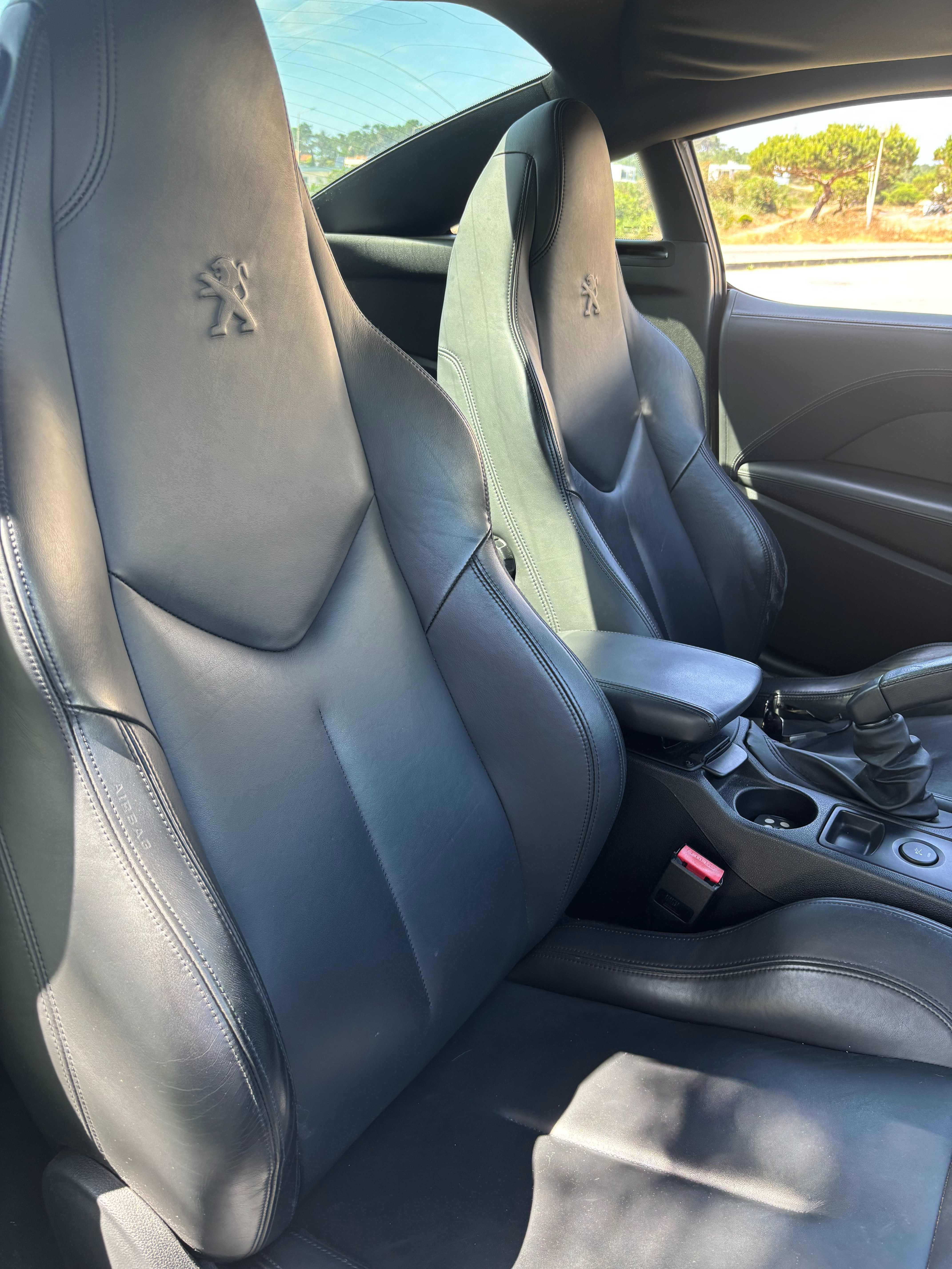 Peugeot RCZ 200CV