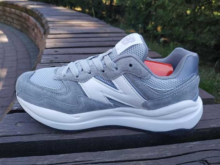 Женские кроссовки New Balance 57/40