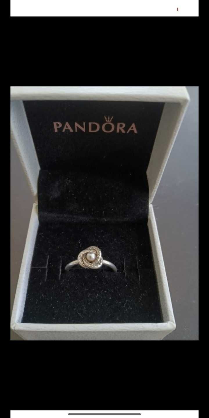 Anel Pandora tamanho 52