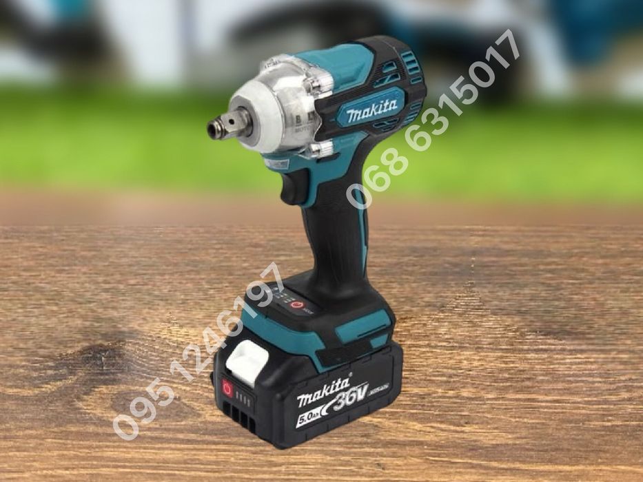 Гайковерт аккумуляторный Makita DTW301 с набором инструментов макита