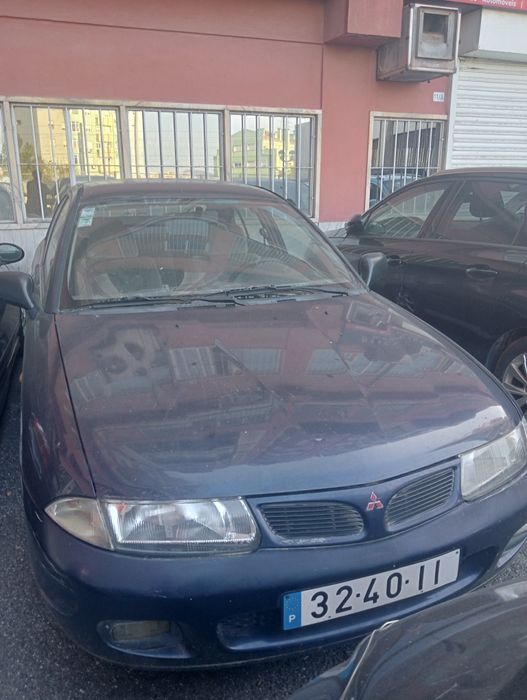 Mitsubishi Carisma