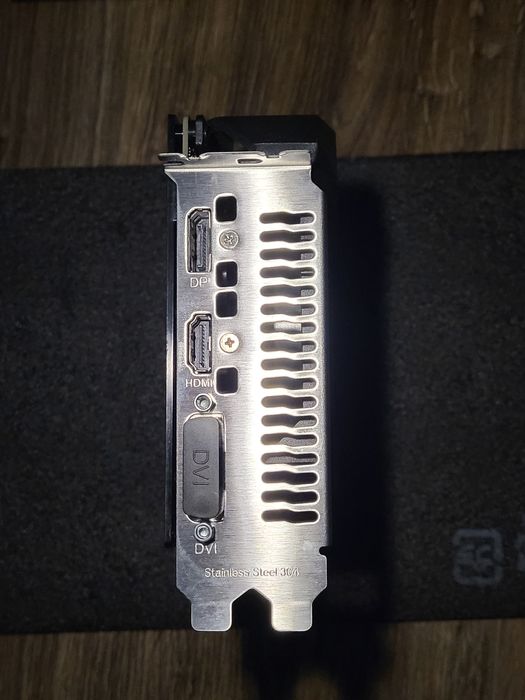 GTX 1660 Super Asus TUF Gaming