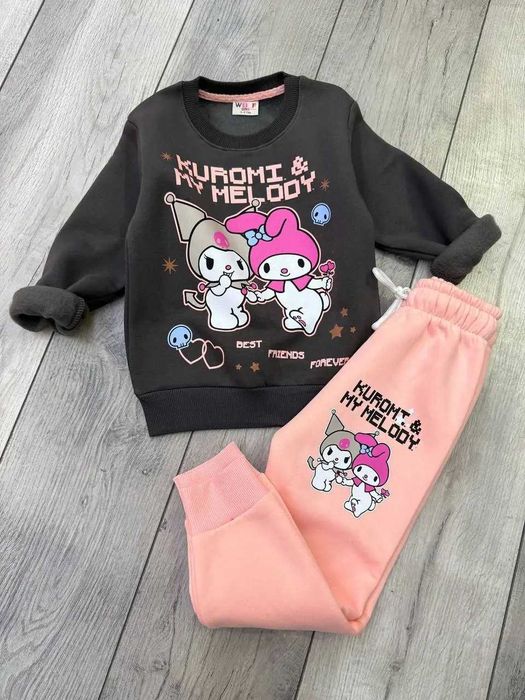 Dres dziewczęcy 3/4 latka